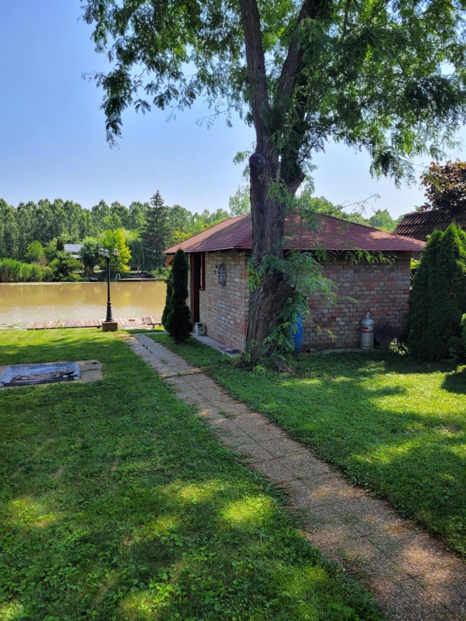 Beni Nyaralo Apartment Békésszentandrás Exterior foto